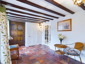 Entrance porch- click for photo gallery